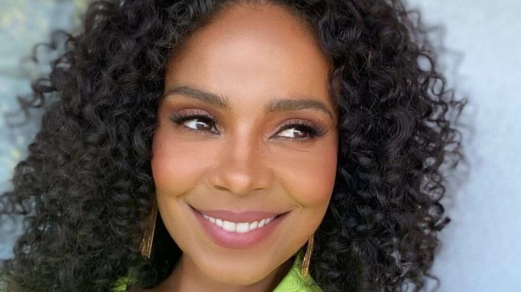 is sanaa lathan gay