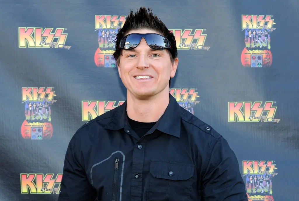 is zak bagans gay